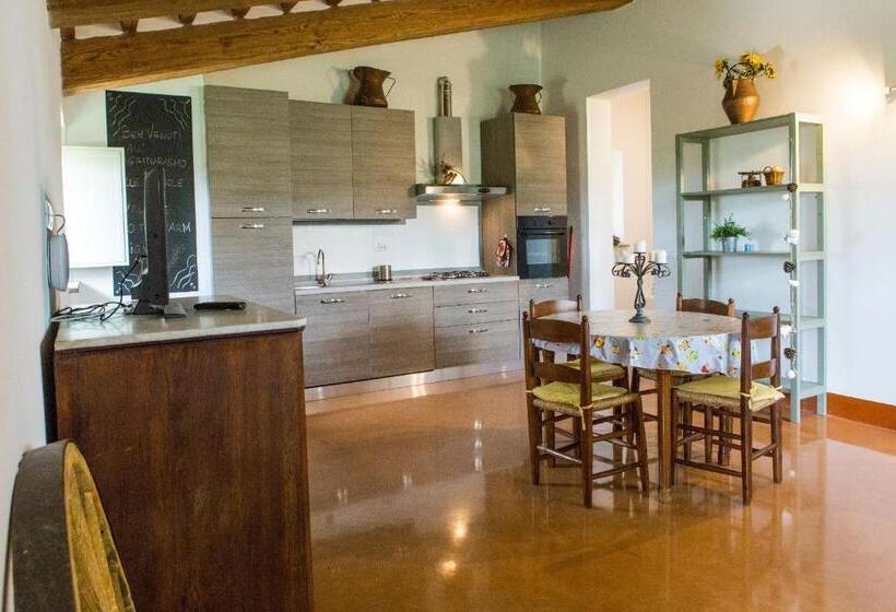 ویلای یک اتاق خوابه با استخر شنا, Agriturismo Alle Mignole