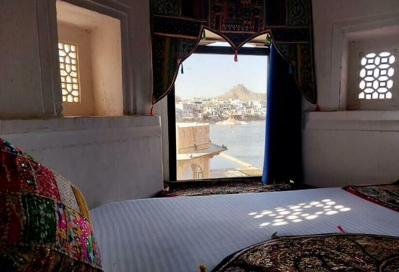 Chambre Standard Lit King Size, Kota Kunj Heritage