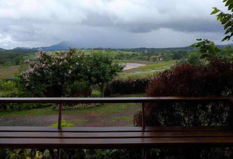 Standart Tek Kişilik Oda, Ban Raiphudin