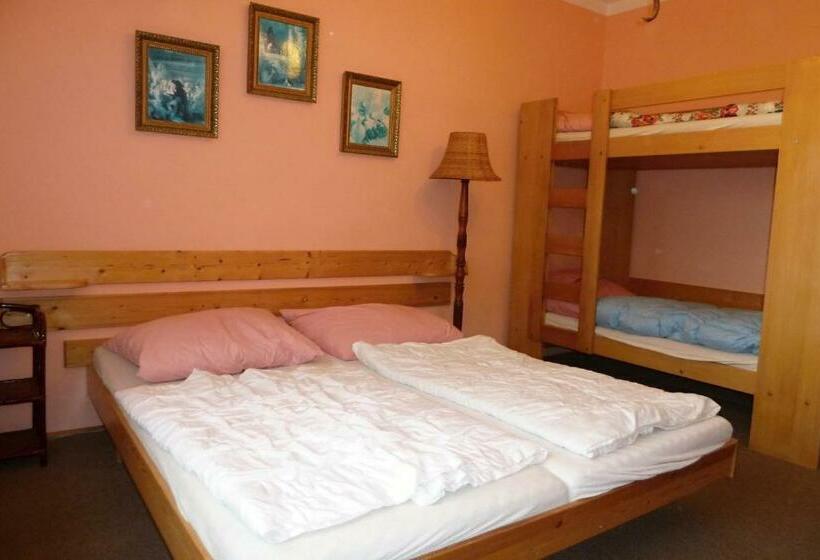 침실 1개 주택, Pod Sněžníkem