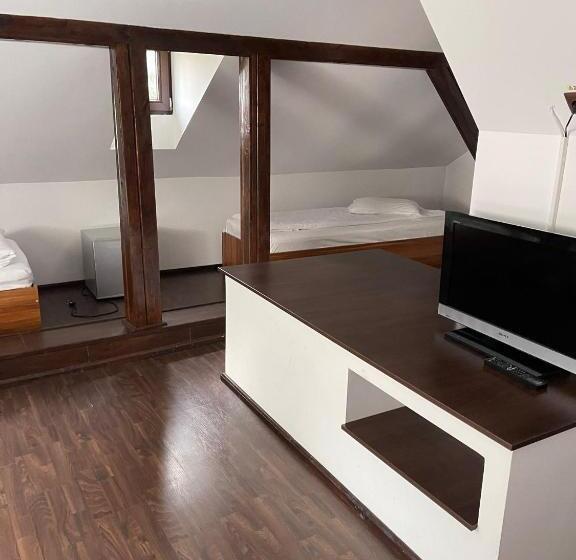 Дом 1 Спальня, Pension Casa Del Sol Predeal