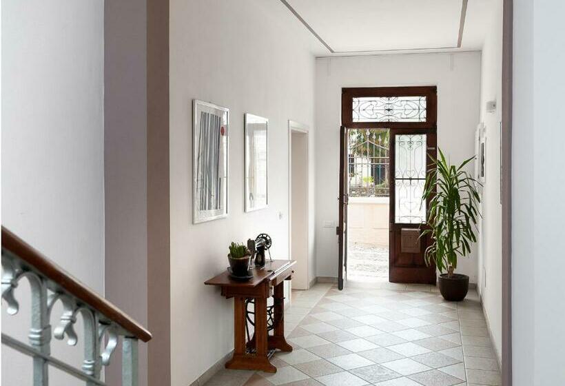 اتاق استاندارد, B&b Borgo Castello