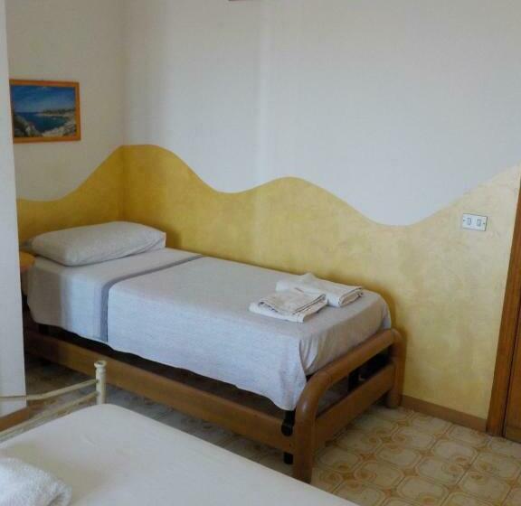 スタンダードトリプルルーム, B&b Il Cedro