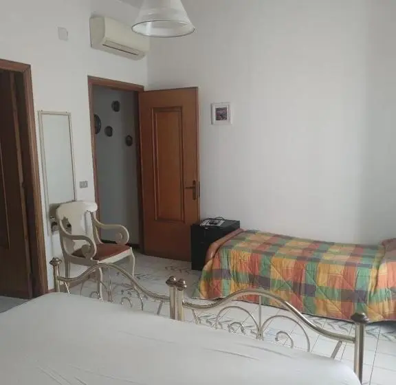スタンダードトリプルルーム, B&b Il Cedro