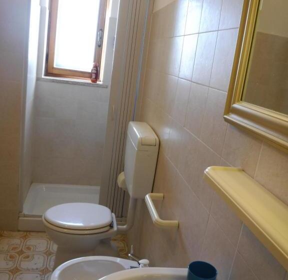 اتاق استاندارد, B&b Il Cedro