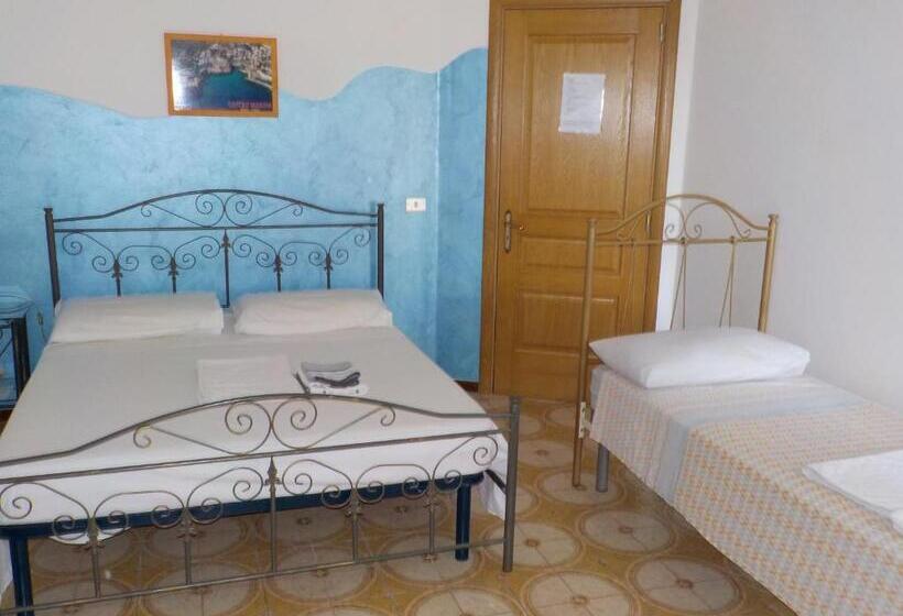 バルコニー付きスタンダードトリプルルーム, B&b Il Cedro