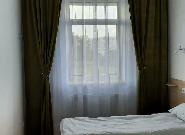 스탠다드 룸, дім святого йосифа