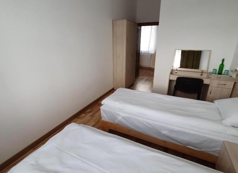 스탠다드 룸, дім святого йосифа