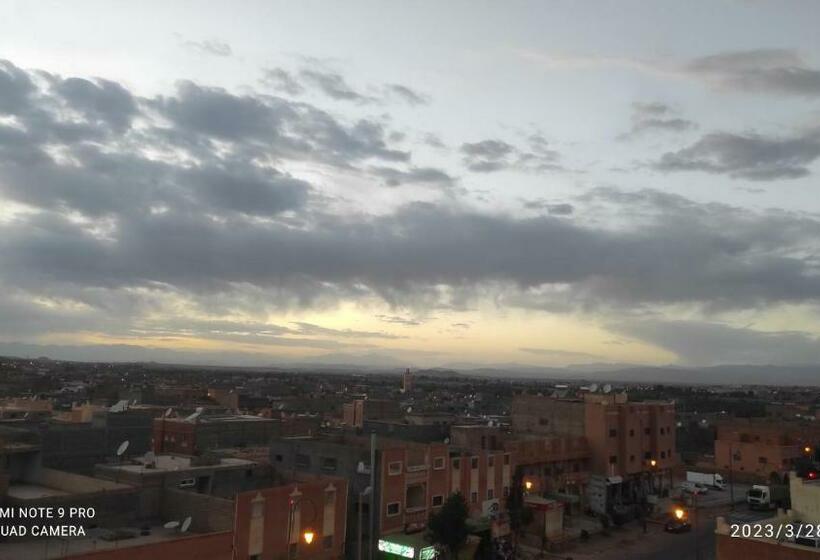 חדר אקונומי, Afgo Hostel