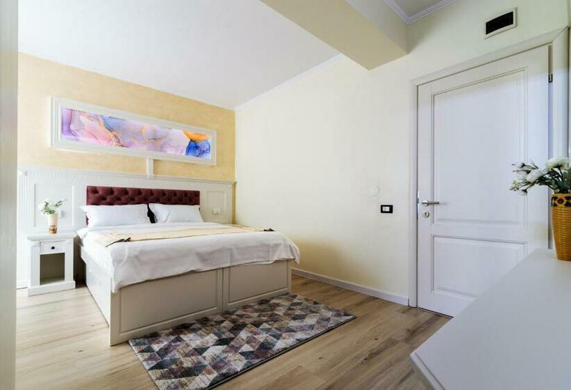 غرفة قياسية مزوَّدة بشُرفة, Central   Baile Olanesti