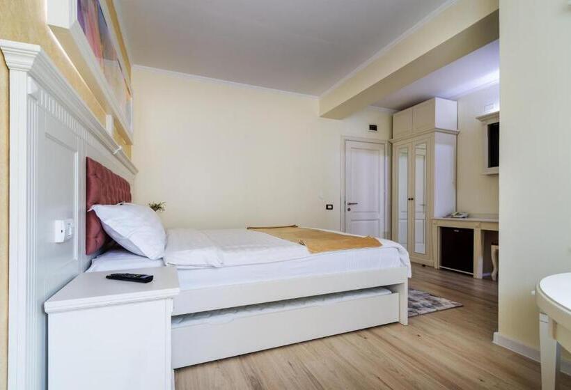 غرفة قياسية, Central   Baile Olanesti