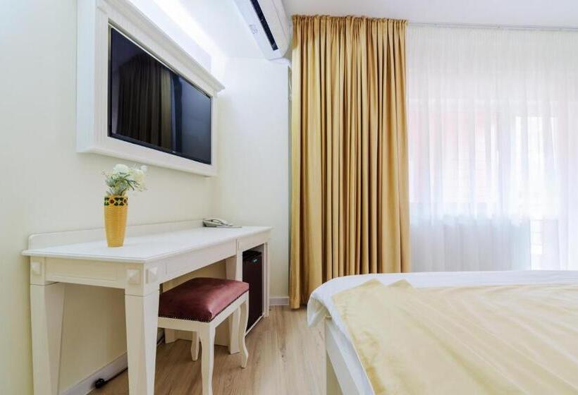 غرفة قياسية مزوَّدة بشُرفة, Central   Baile Olanesti