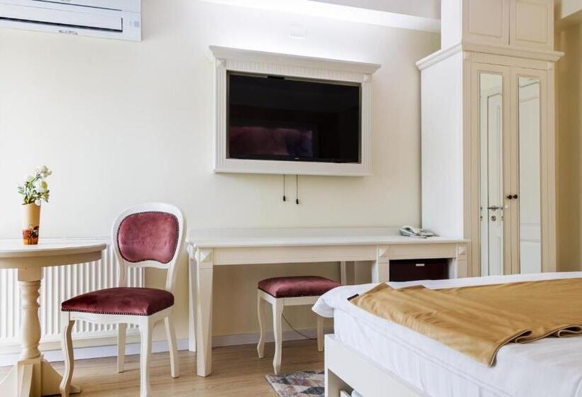 غرفة قياسية ثلاثية, Central   Baile Olanesti