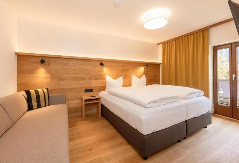 اتاق استاندارد سه تخته با بالکن, Pension Gulla   Ferienhaus Appartements B&b