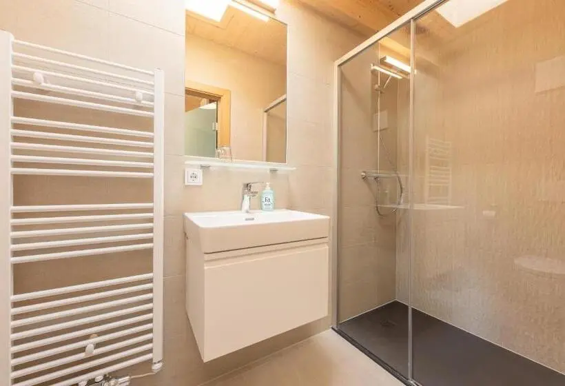 اتاق استاندارد یک نفره, Pension Gulla   Ferienhaus Appartements B&b