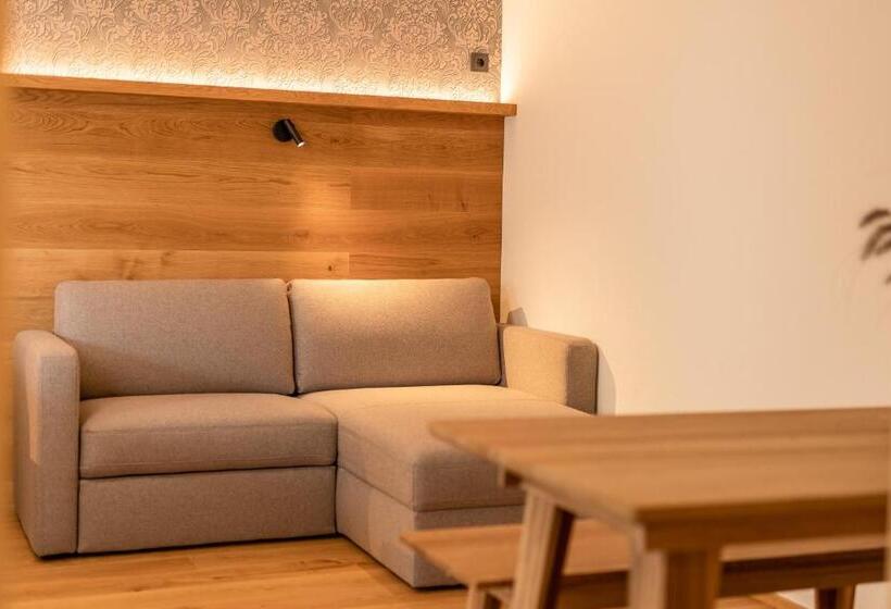 آپارتمان 1 خوابه با چشمانداز, Pension Gulla   Ferienhaus Appartements B&b