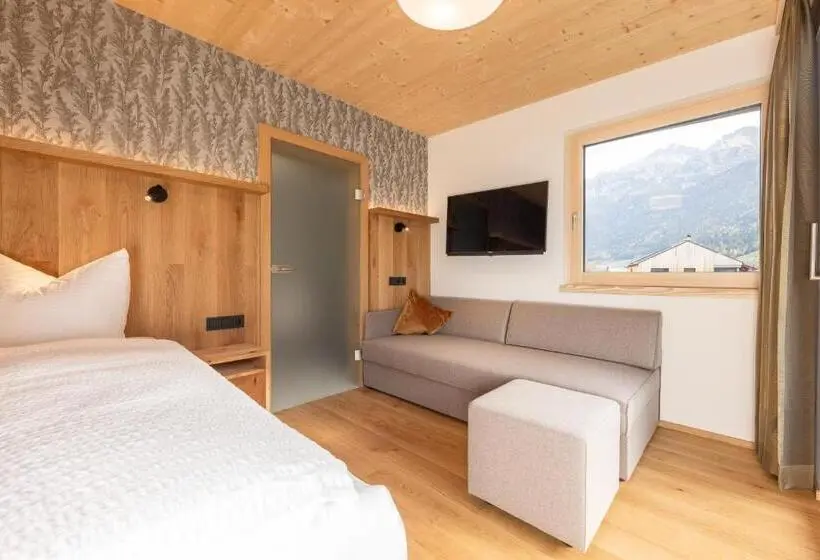 اتاق استاندارد سه تخته با چشم‌انداز, Pension Gulla   Ferienhaus Appartements B&b