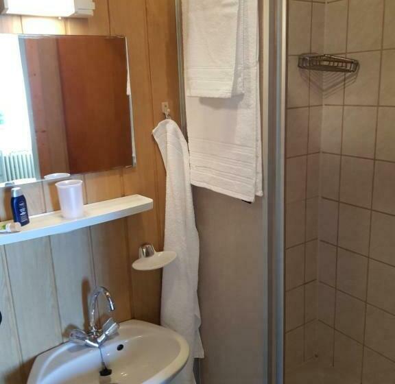 חדר סטנדרט, Hübinger Treff 2