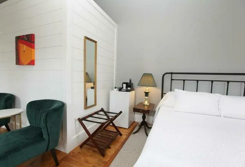 キングサイズベッドのスイートルーム, Jackson S Falls Country Inn