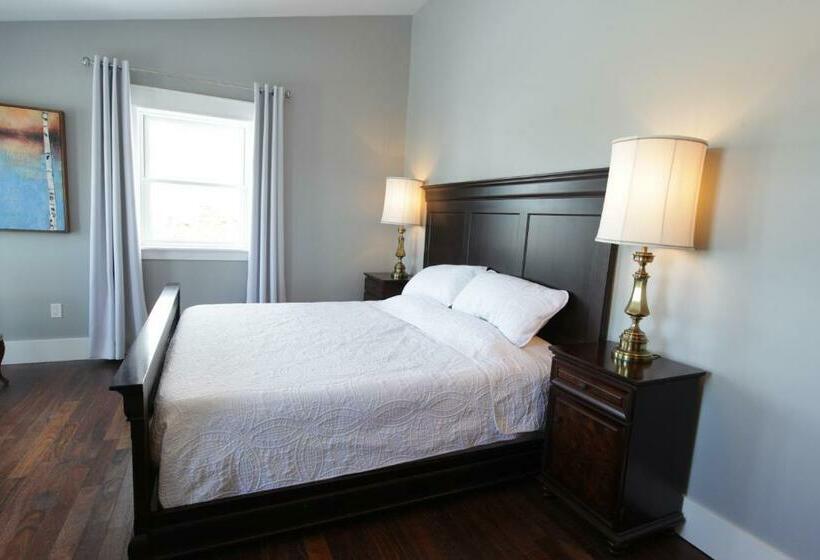 جناح سرير كينج, Jackson S Falls Country Inn