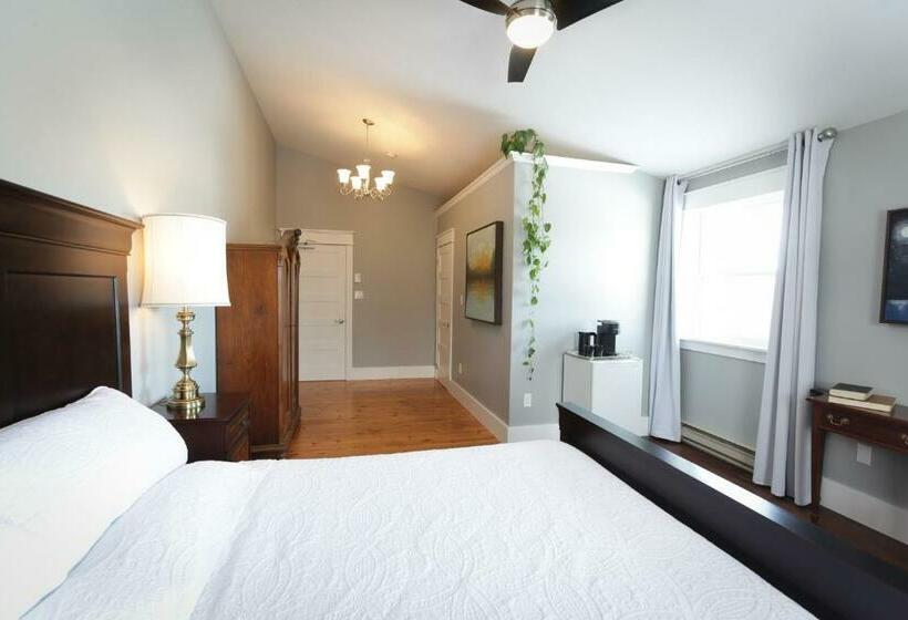 Люкс Кровать Кинг, Jackson S Falls Country Inn