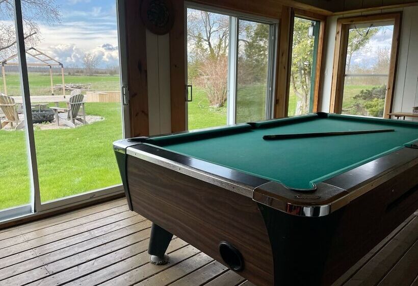 جناح, Jackson S Falls Country Inn