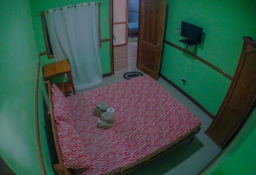 חדר סטנדרט יחיד, Ocean Manor Inn