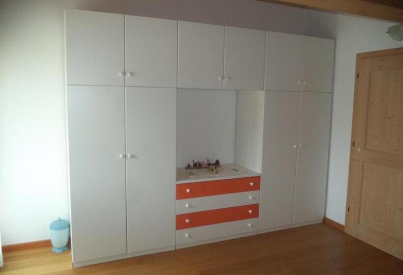 חדר דלוקס עם מרפסת, B&b Dolomiti