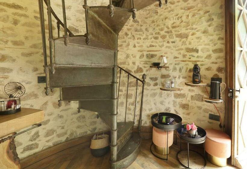 غرفة ديلوكس ذات إطلالة, Gite Insolite Domaine Forrest Loire