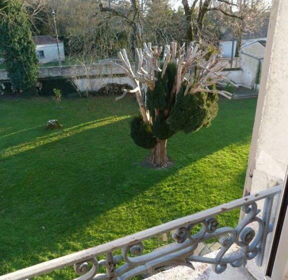 חדר דלוקס, Logis De L Arceau