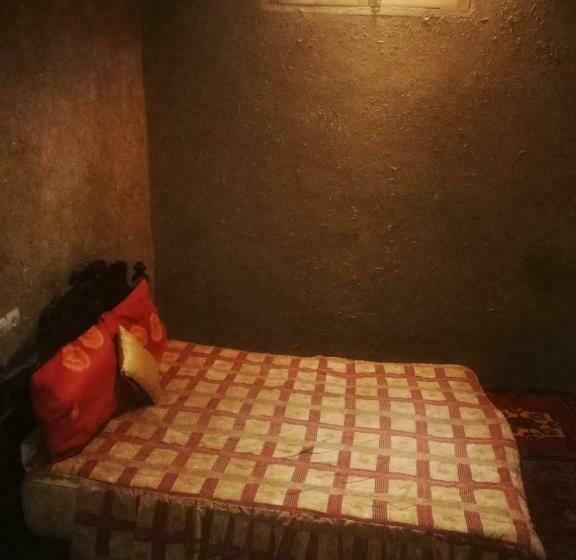 اتاق استاندارد, Oasis Travel