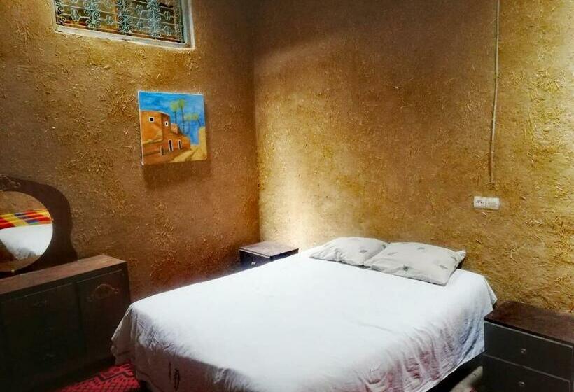 اتاق استاندارد, Oasis Travel