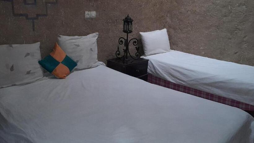 اتاق استاندارد, Oasis Travel