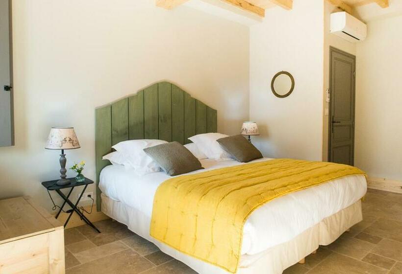 Номер Стандарт Трехместный, Domaine De Gailhaguet B&b