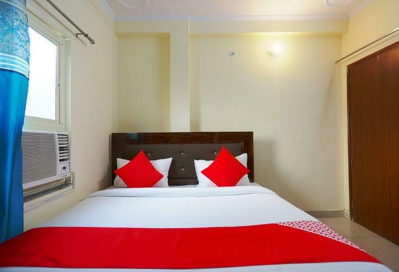 Номер Стандарт, Oyo 29386 Navodian Palace