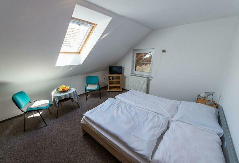 经典四人房间, Penzion Kosky