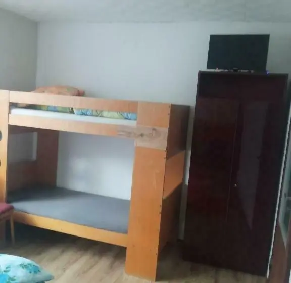 スタンダード４人部屋, Privat Ludmila