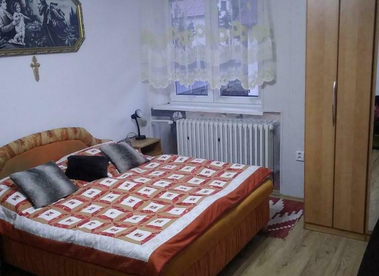 四人标准间, Privat Ludmila