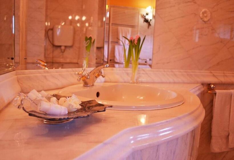 סוויטת סופריור, Villa Castelul Maria