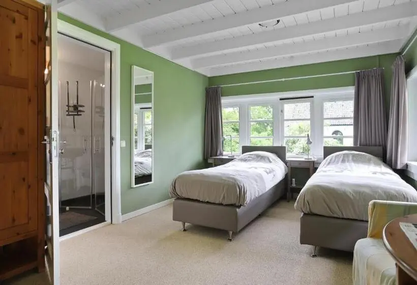 デラックスファミリールーム, B&b   Sauna D Olle Pastorie