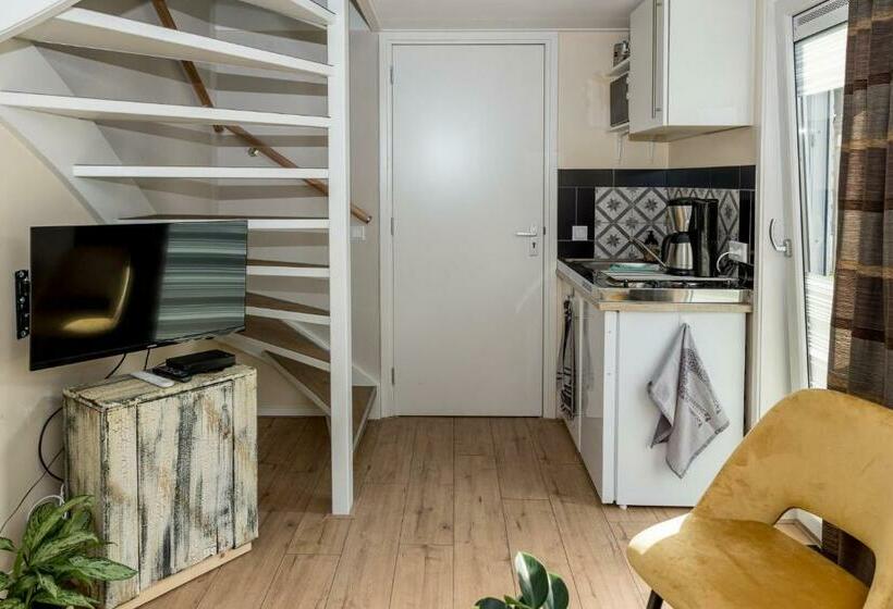 스탠다드 룸 가든 전망, At Marries