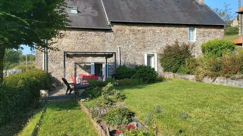 标准房带园景, La Pichardière