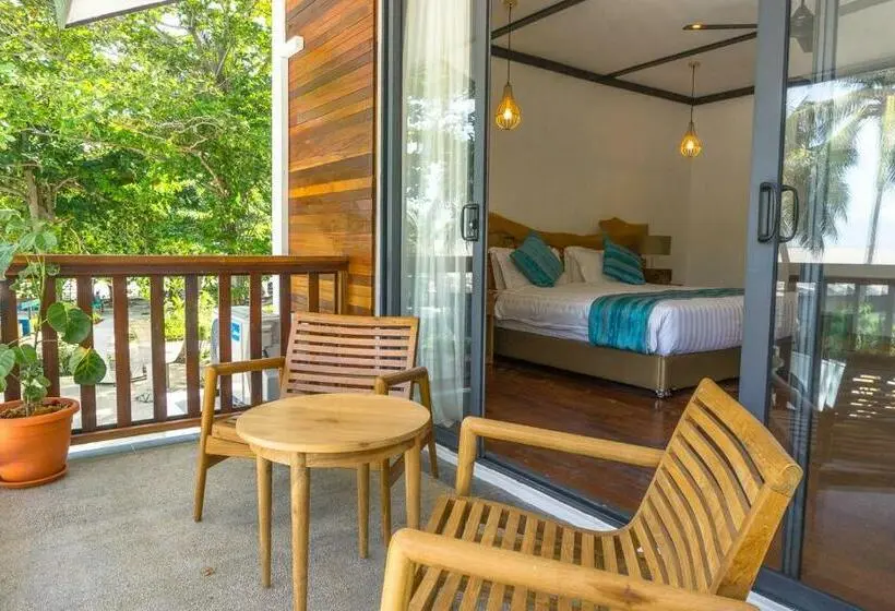 Deluxe-huone King-vuode, Borneo Divers Mabul Resort