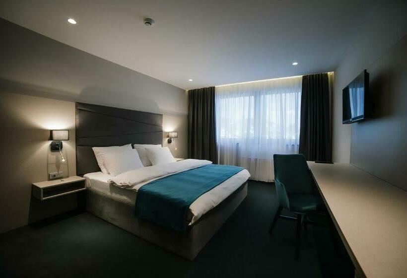 Superior Zimmer Kingsize Bett, Bank