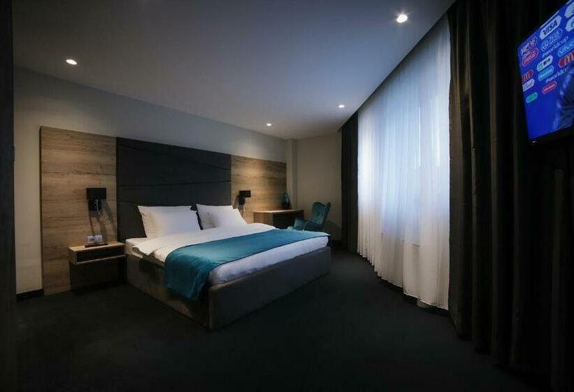 اتاق سوپریور با تخت بزرگ, Bank