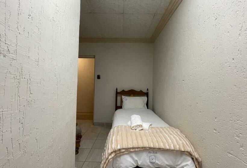 スタンダードシングルルーム, Nite Owl B&b