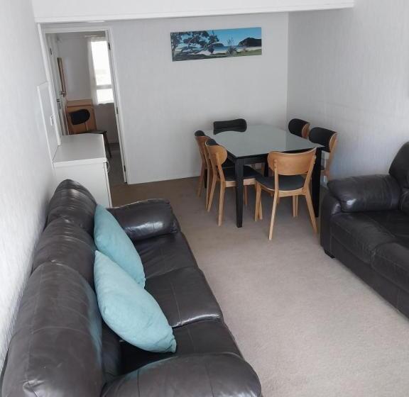 Apartamento 3 Dormitórios, Bayview Motel