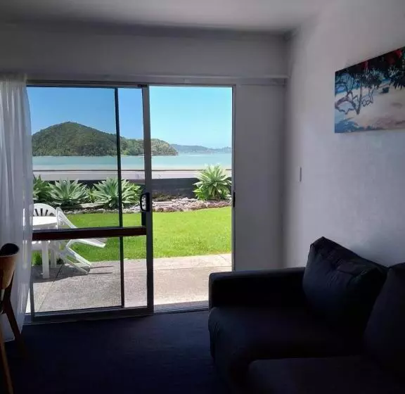 海の見える１ベッドルームアパートメント, Bayview Motel