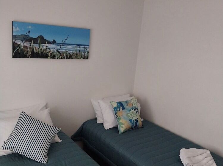 Apartamento 3 Dormitórios, Bayview Motel