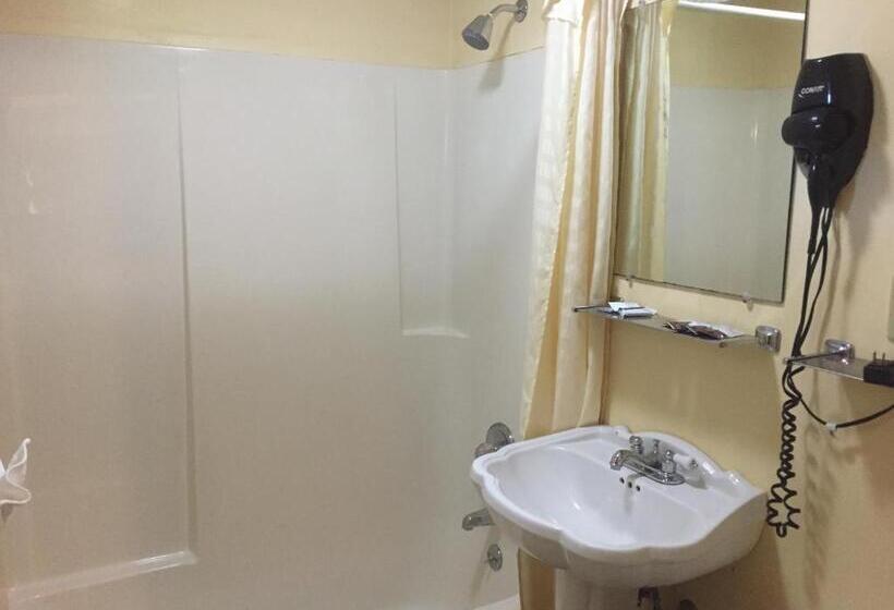 غرفة قياسية, Briarcliff Motel